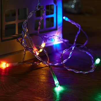 led гирлянда Uniel ULD-S0150-010/STB/2AA Multi IP20 - пример использования